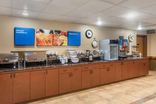 Amenities - Comfort Inn & Suites Branson