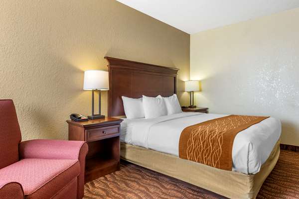  - Comfort Inn & Suites Branson