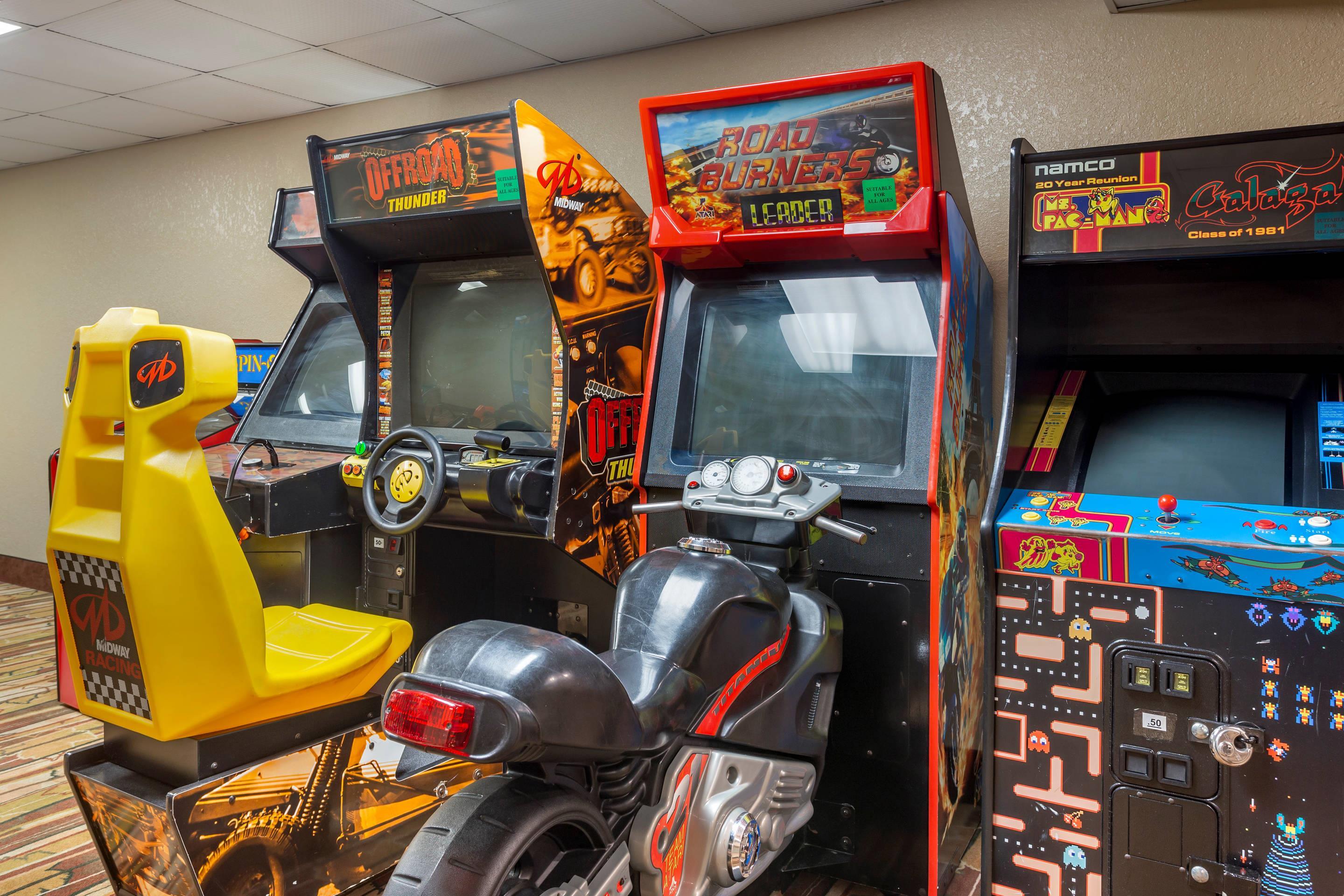Game room | Comfort Inn & Suites Branson Meadows