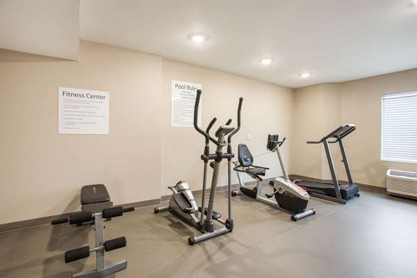 Fitness/ Exercise Room - Sleep Inn Airport Kansas City - I-29, Exit 10