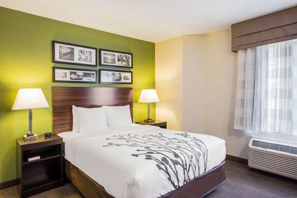  - Sleep Inn Airport Kansas City - I-29, Exit 10