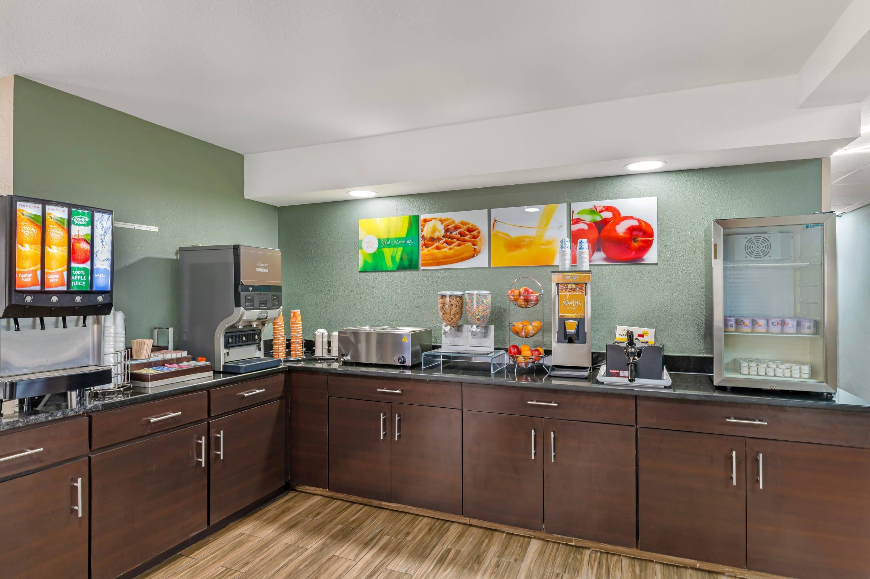 Breakfast area