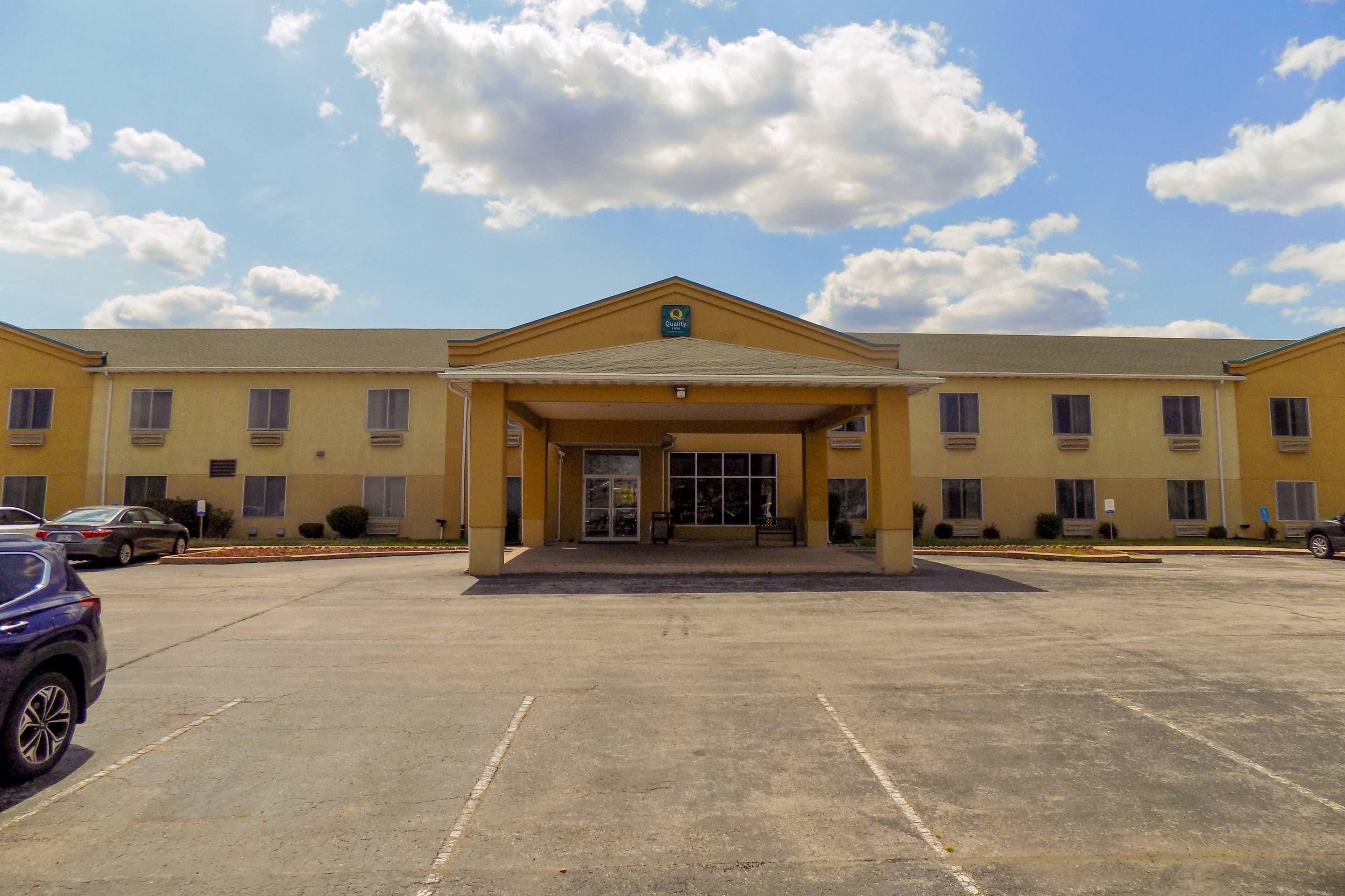 Hotel exterior | Quality Inn