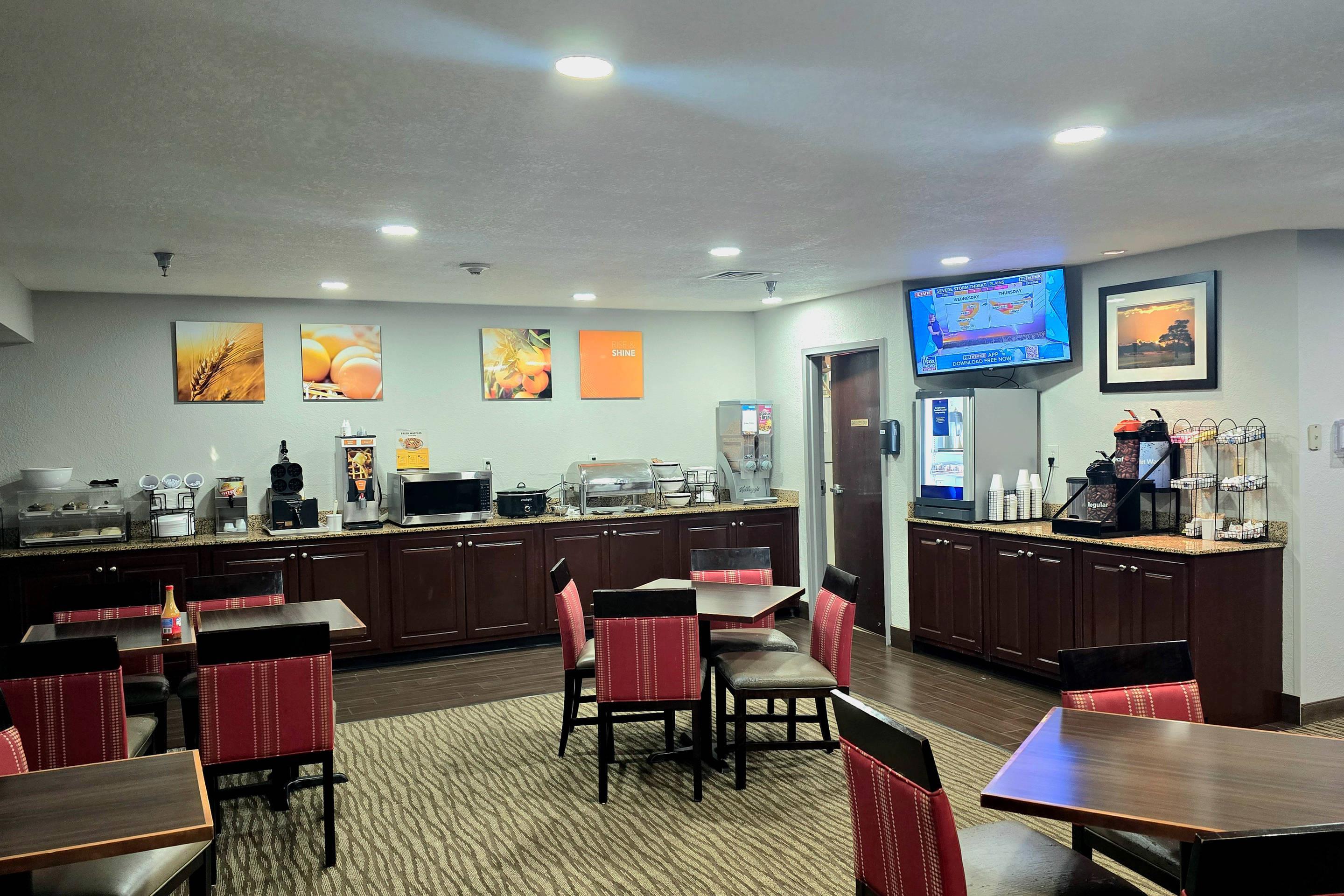 Breakfast area