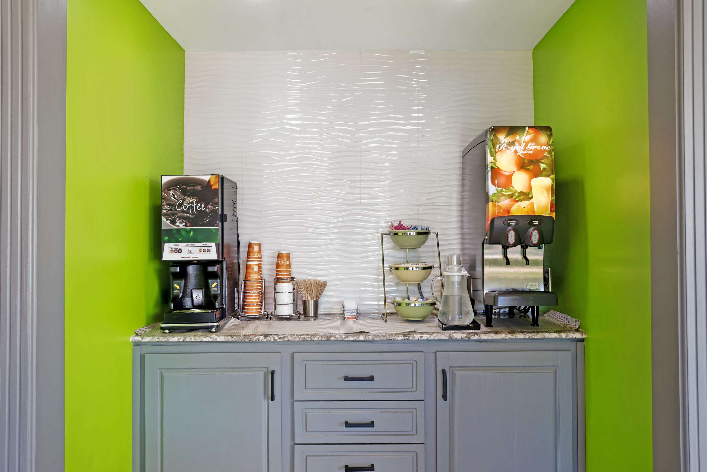 Free coffee | Quality Inn Brookhaven