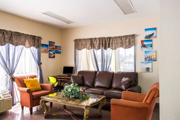  - Econo Lodge Picayune - I-59, Exit 4