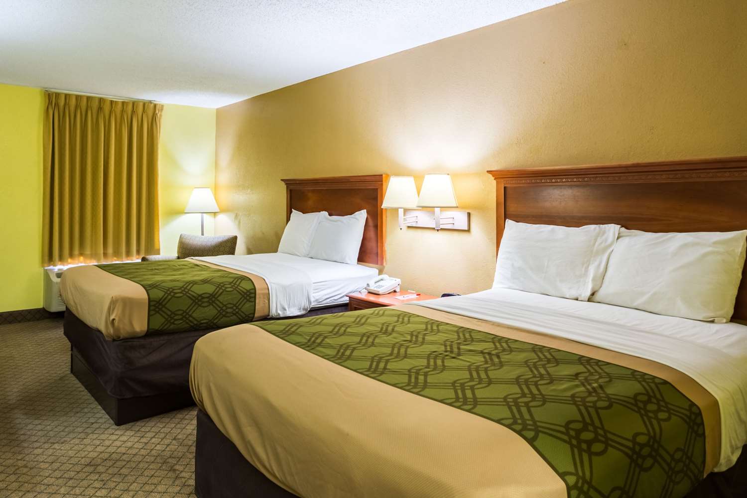 Econo Lodge Picayune I59, Exit 4, MS See Discounts