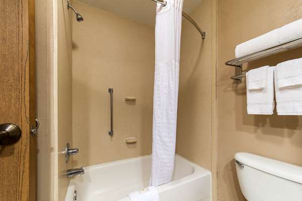  - Quality Inn Clarksdale