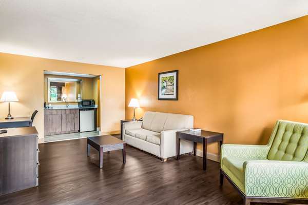 Suite - Quality Inn Corinth