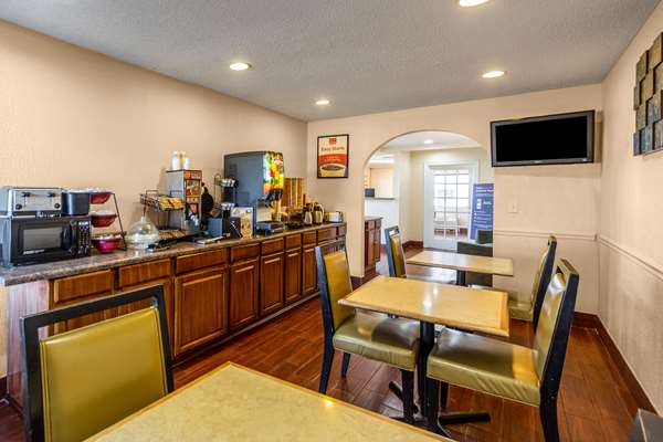 Amenities - Econo Lodge Meridian - I-20 & I-59, Exit 153