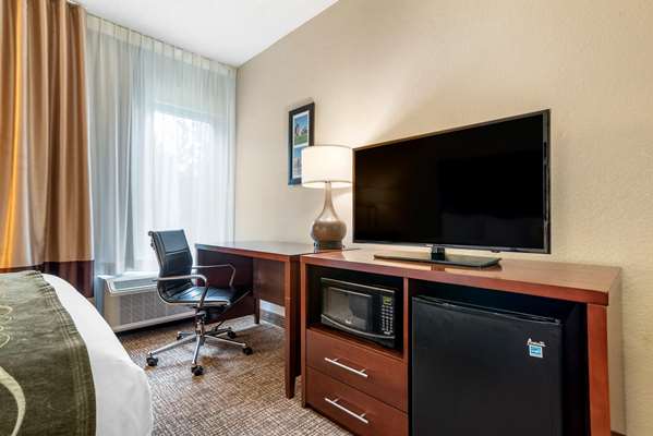  - Comfort Inn Meridian - I-20 & I-59, Exit 154