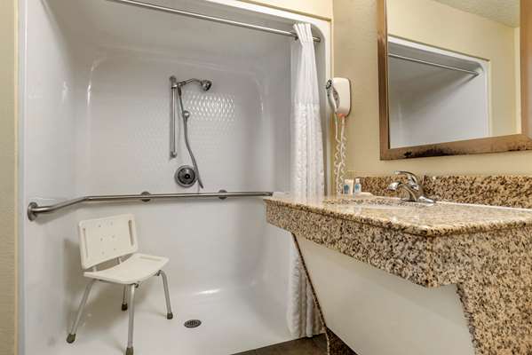  - Comfort Inn Meridian - I-20 & I-59, Exit 154