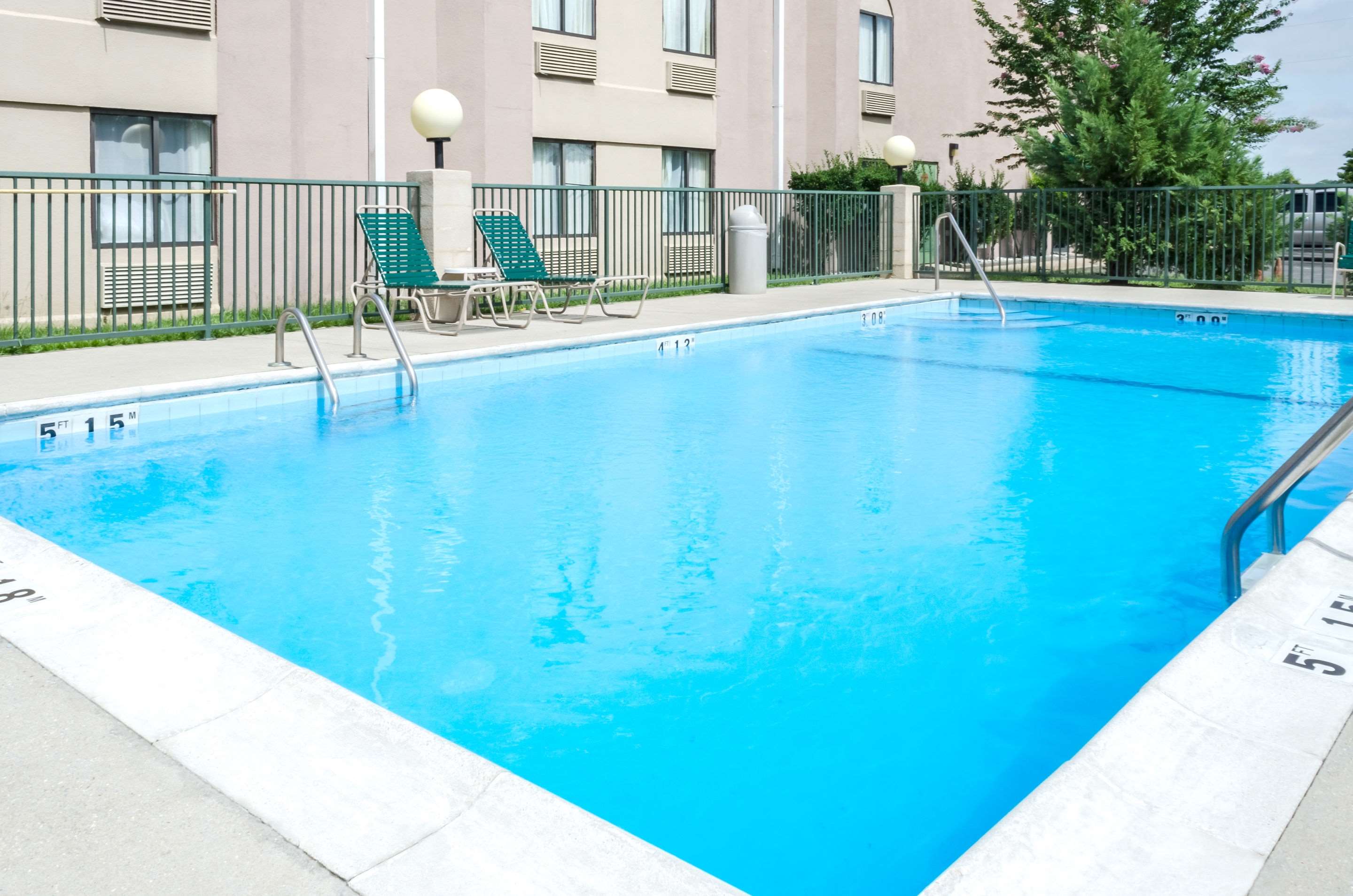Relax on the sundeck | Quality Inn