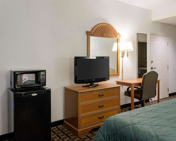 - Quality Inn Magee