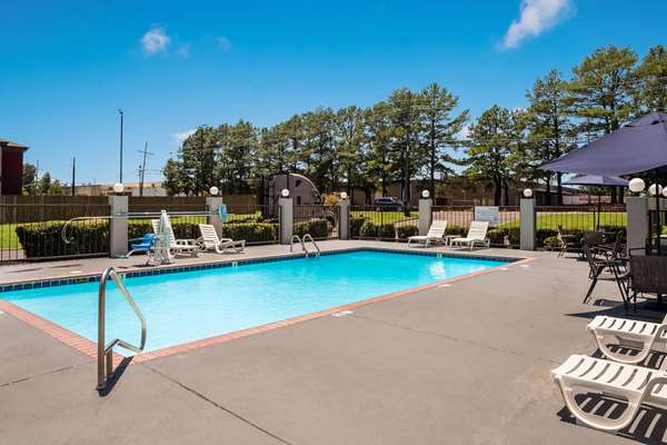 Pool - Quality Inn Southaven - I-55 & I-69, Exit 291