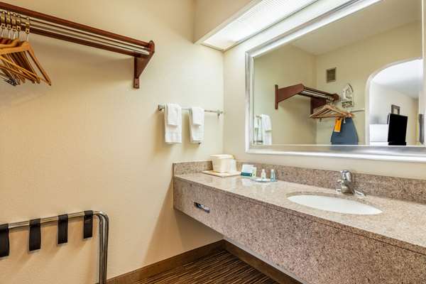  - Quality Inn Southaven - I-55 & I-69, Exit 291