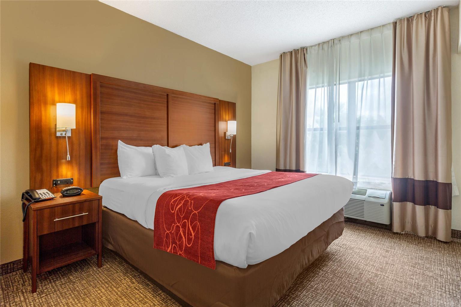 COMFORT SUITES SOUTHAVEN - MEMPHIS-guestroom-Guest Room,Suite,On-Site.jpg