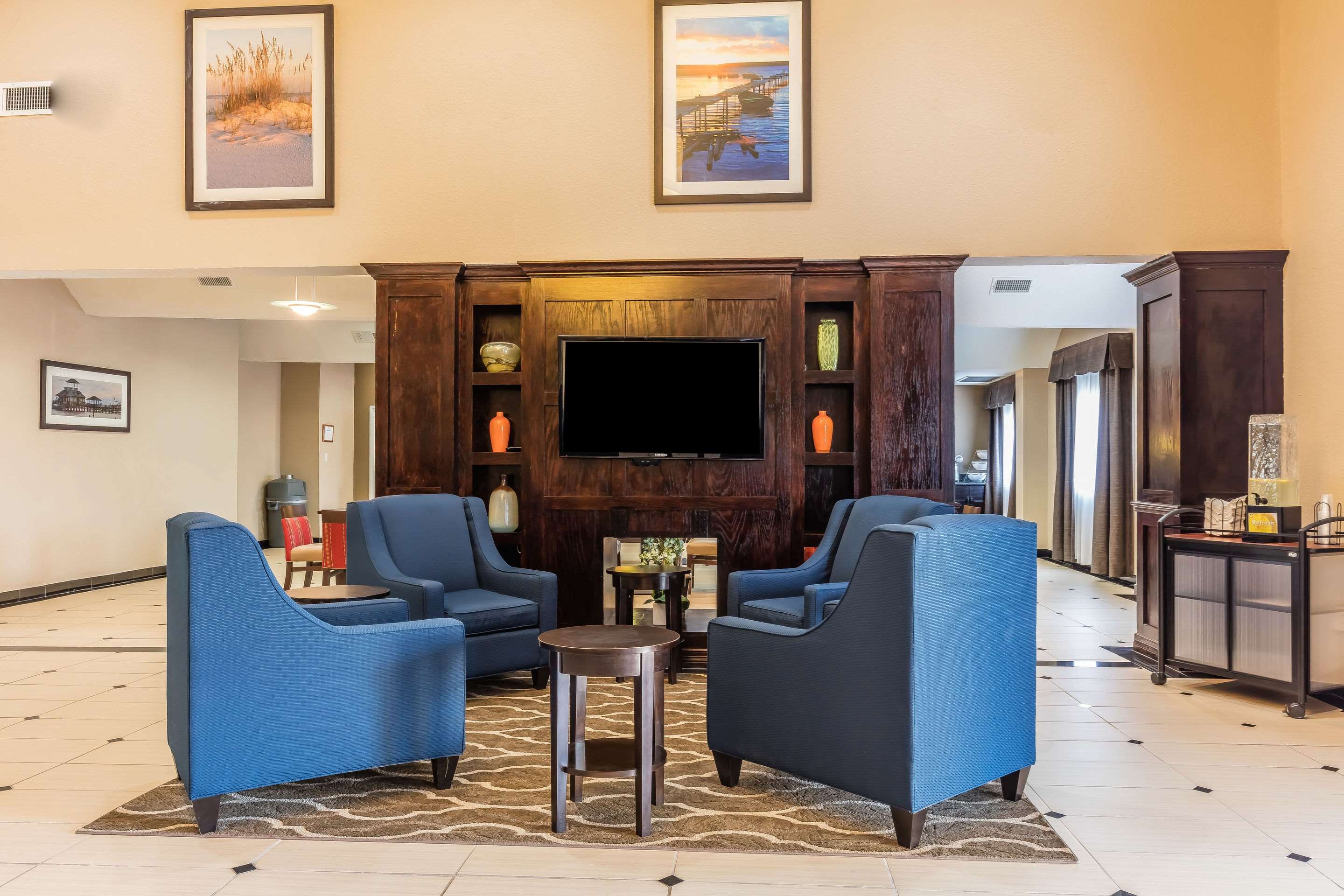 Hotel lobby