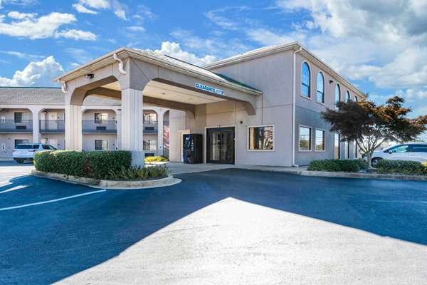 Exterior view - Econo Lodge Inn & Suites Horn Lake - I-55 & I-69, Exit 289