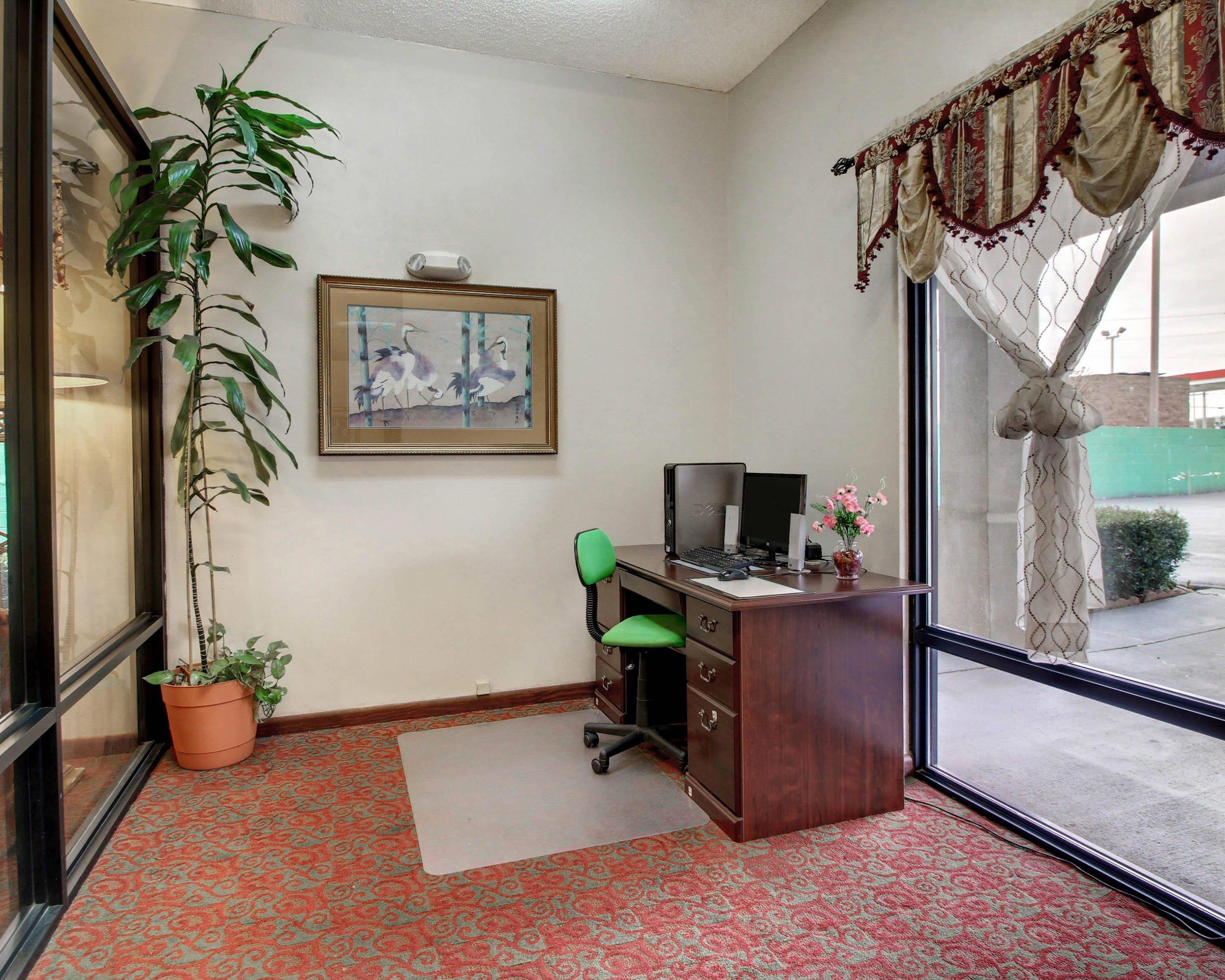 Business center with free wireless Internet access | Quality Inn & Suites