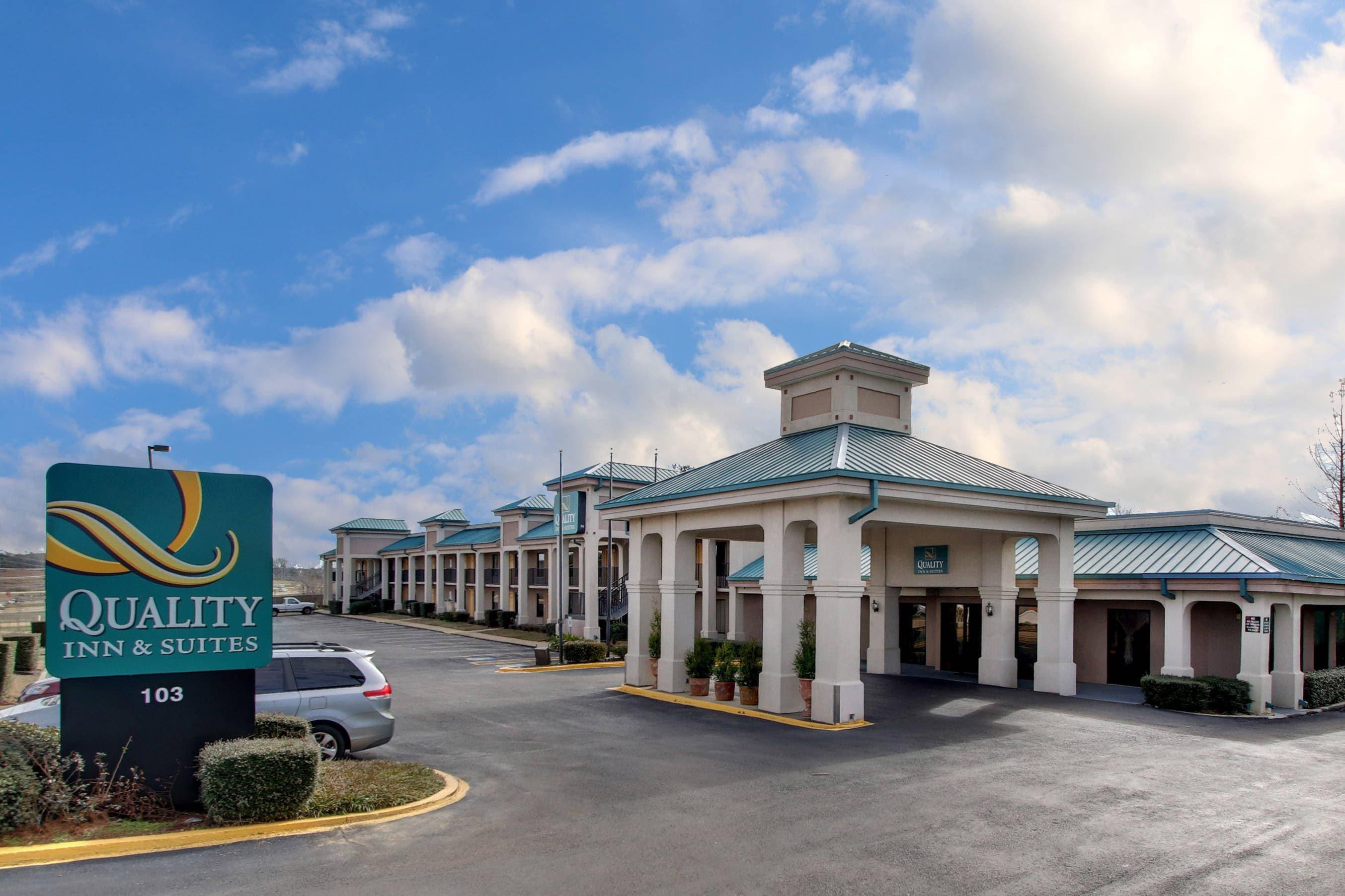 Hotel near popular attractions | Quality Inn & Suites