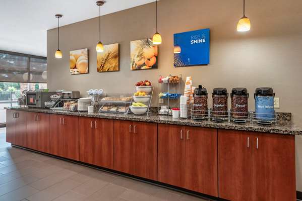 Amenities - Comfort Suites Airport Flowood