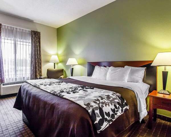  - Sleep Inn & Suites Hattiesburg - I-59, Exit 67A