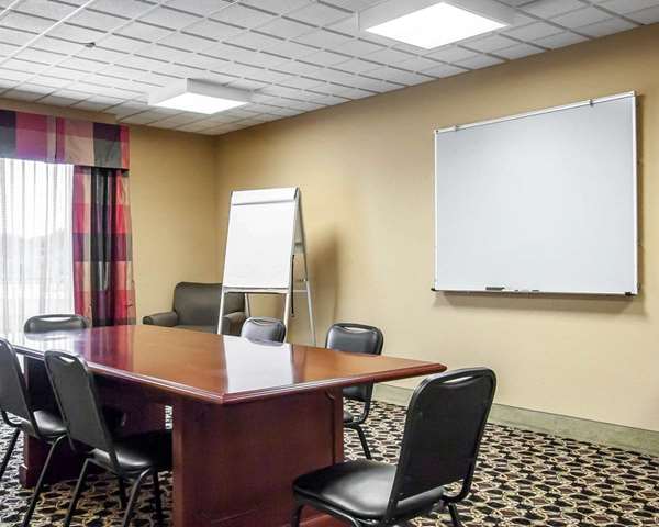  - Sleep Inn & Suites Hattiesburg - I-59, Exit 67A