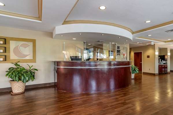  - Comfort Suites Ocean Springs - I-10, Exit 50