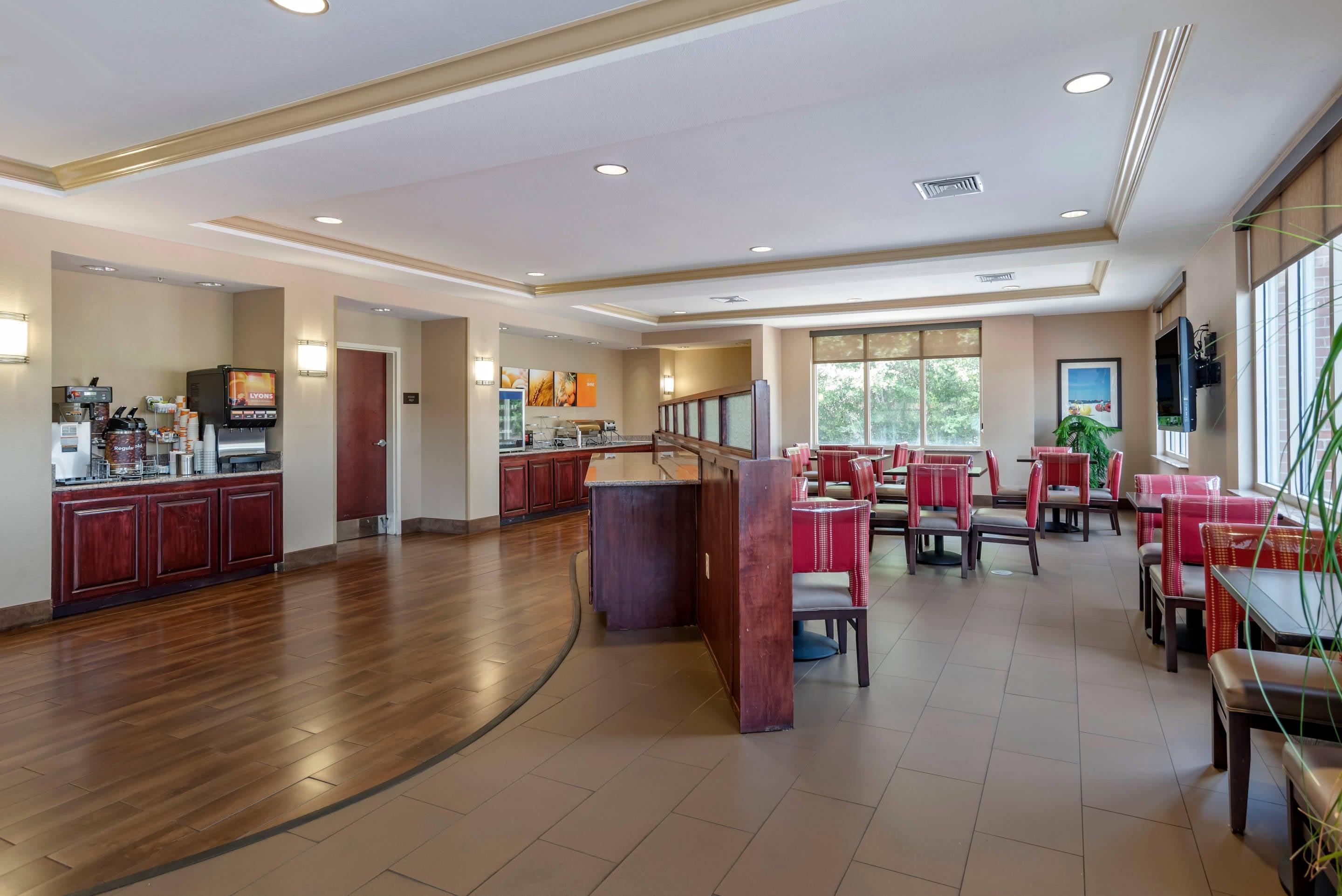 Breakfast area