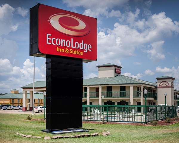 Exterior view - Econo Lodge Inn & Suites Philadelphia