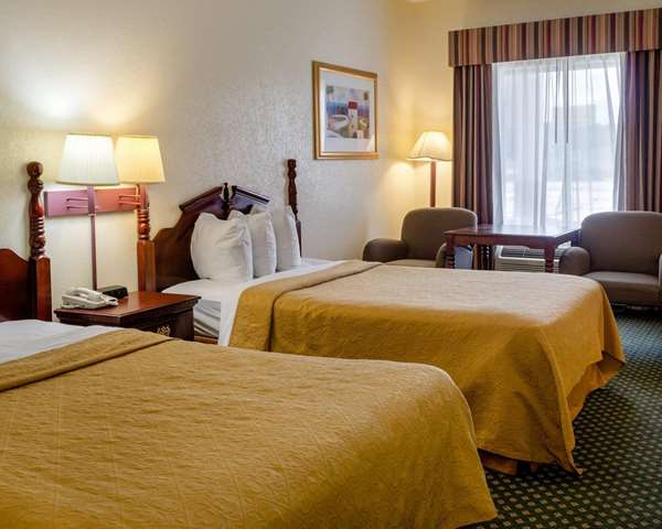  - Econo Lodge Inn & Suites Philadelphia
