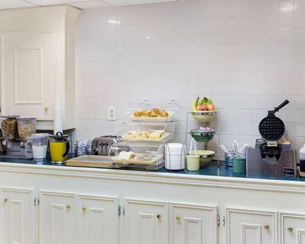 Amenities - Econo Lodge Canton