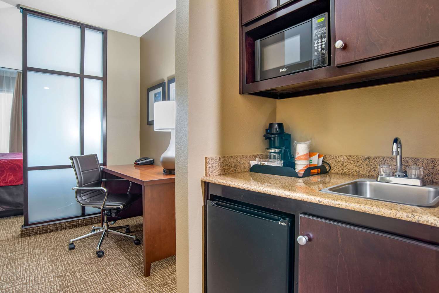 Comfort Suites Gulfport, MS See Discounts