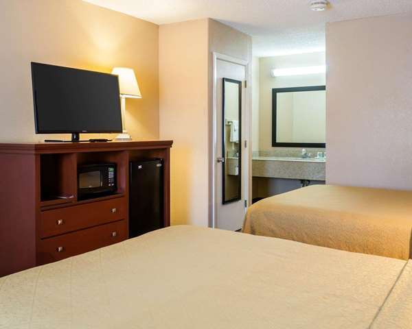  - Quality Inn Louisville