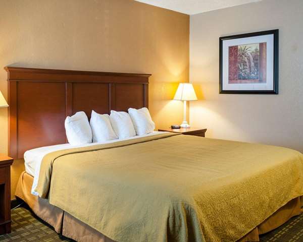  - Quality Inn Louisville