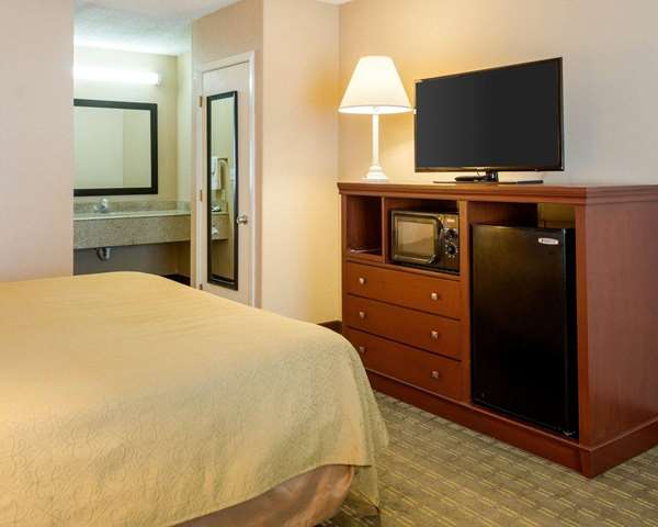  - Quality Inn Louisville