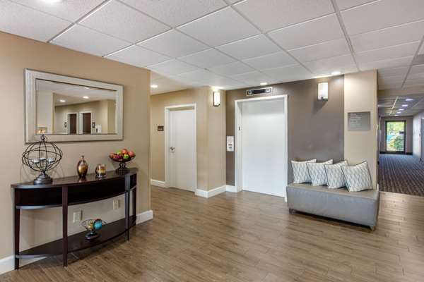  - Comfort Inn Horn Lake - I-55 & I-69, Exit 289