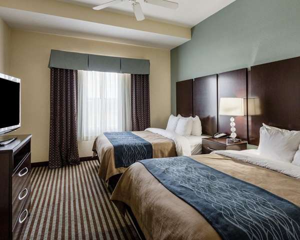 Suite - Comfort Inn & Suites Grenada