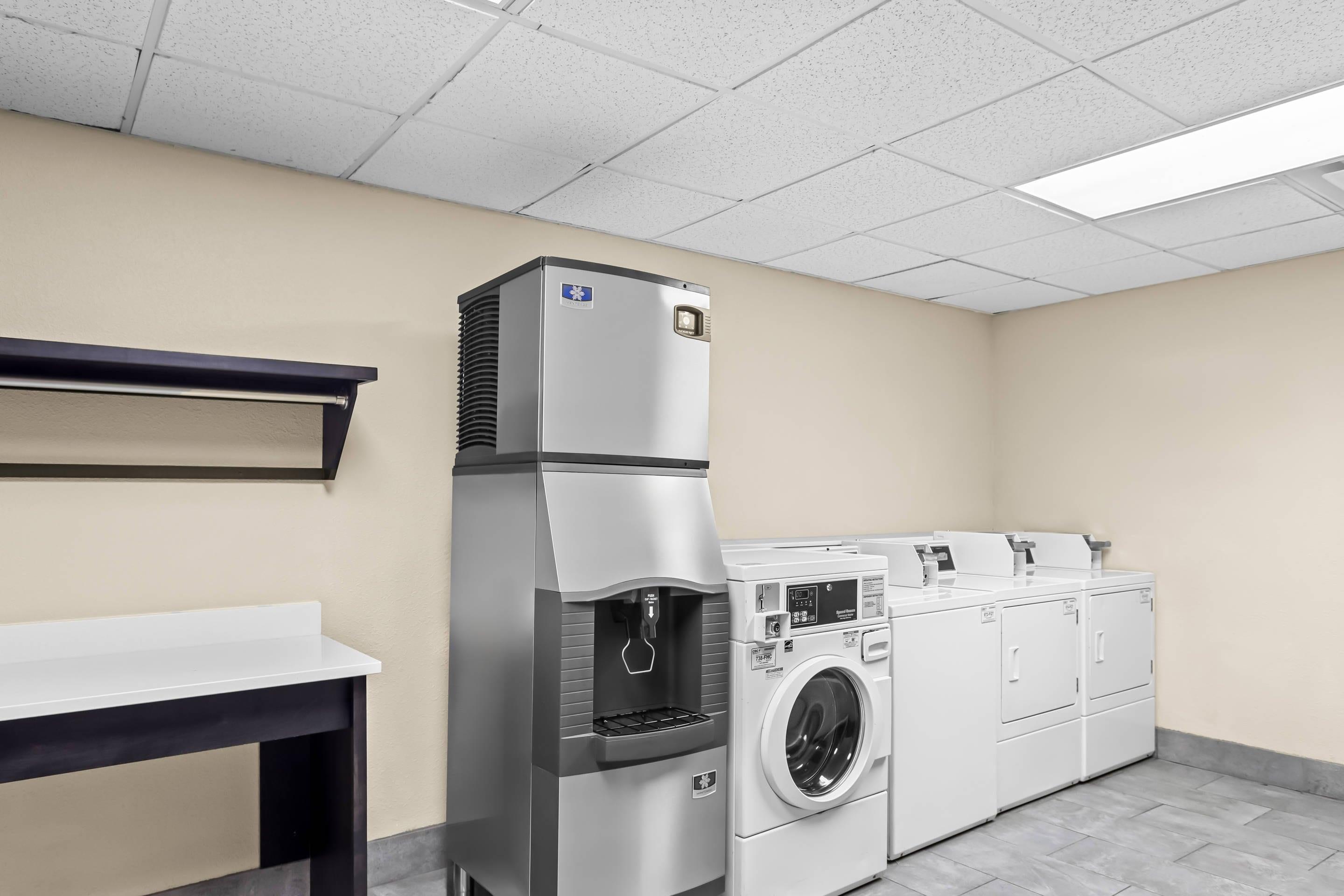 Guest laundry facilities | Comfort Inn & Suites Grenada