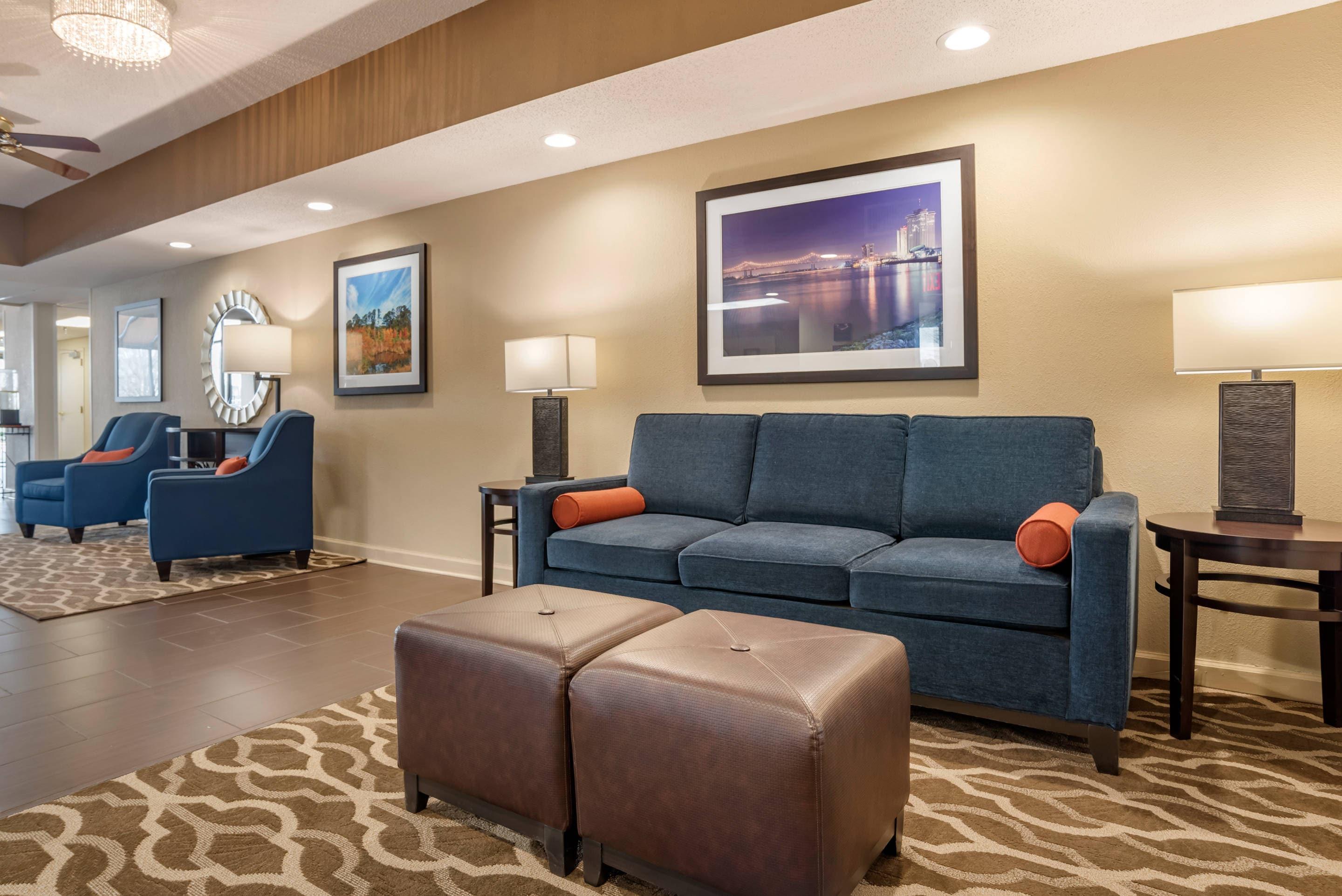 Hotel lobby | Comfort Inn