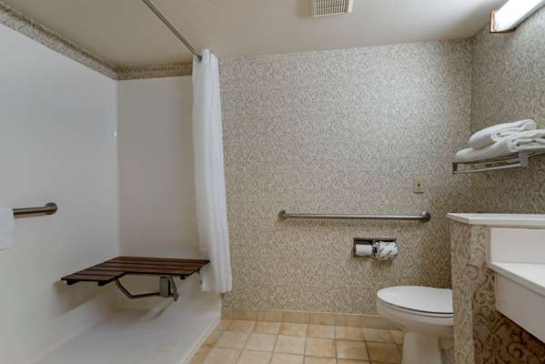  - Econo Lodge Flowood