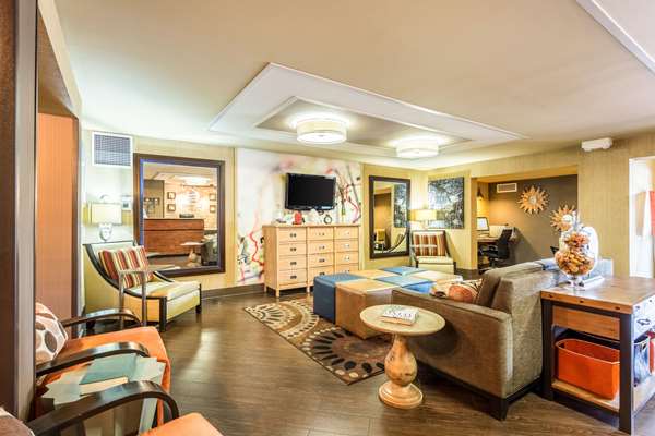  - Comfort Inn Tupelo