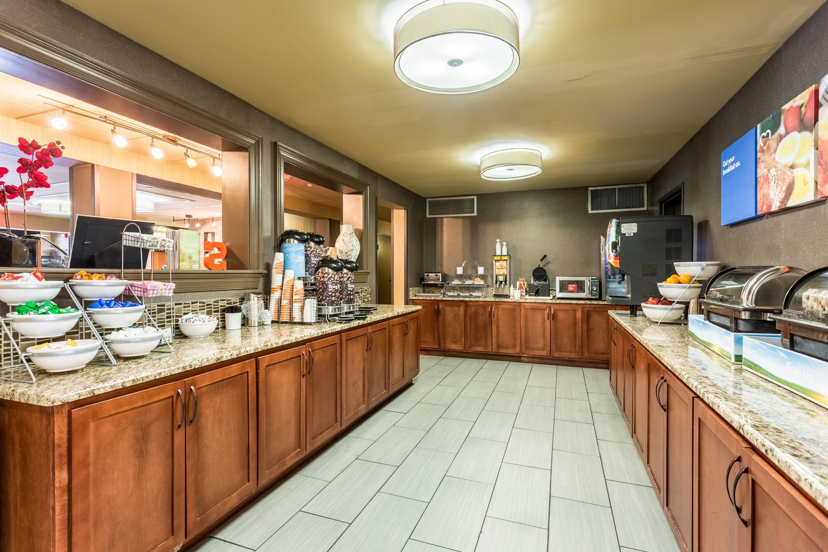 Breakfast bar | Comfort Inn
