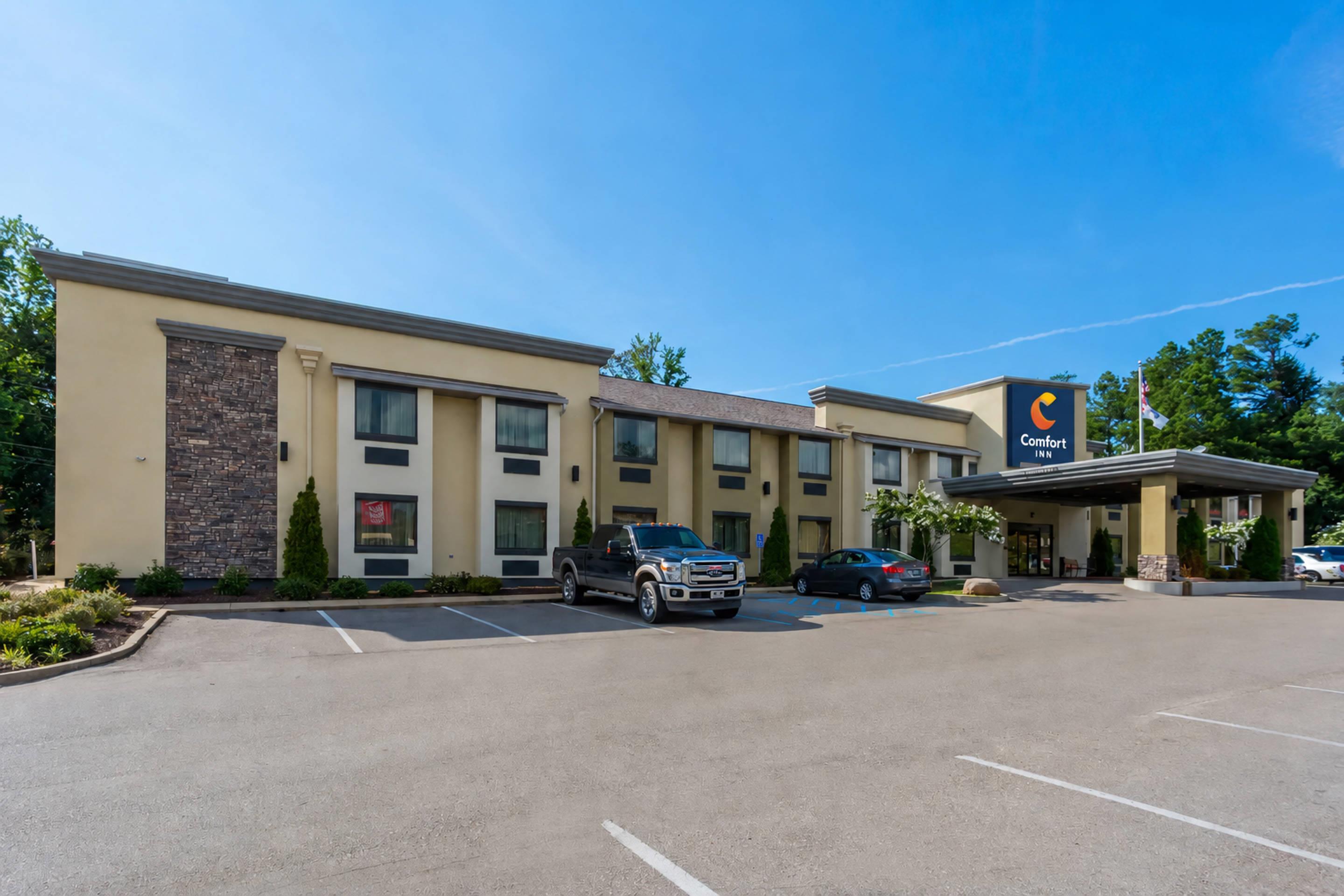 Hotel exterior | Comfort Inn