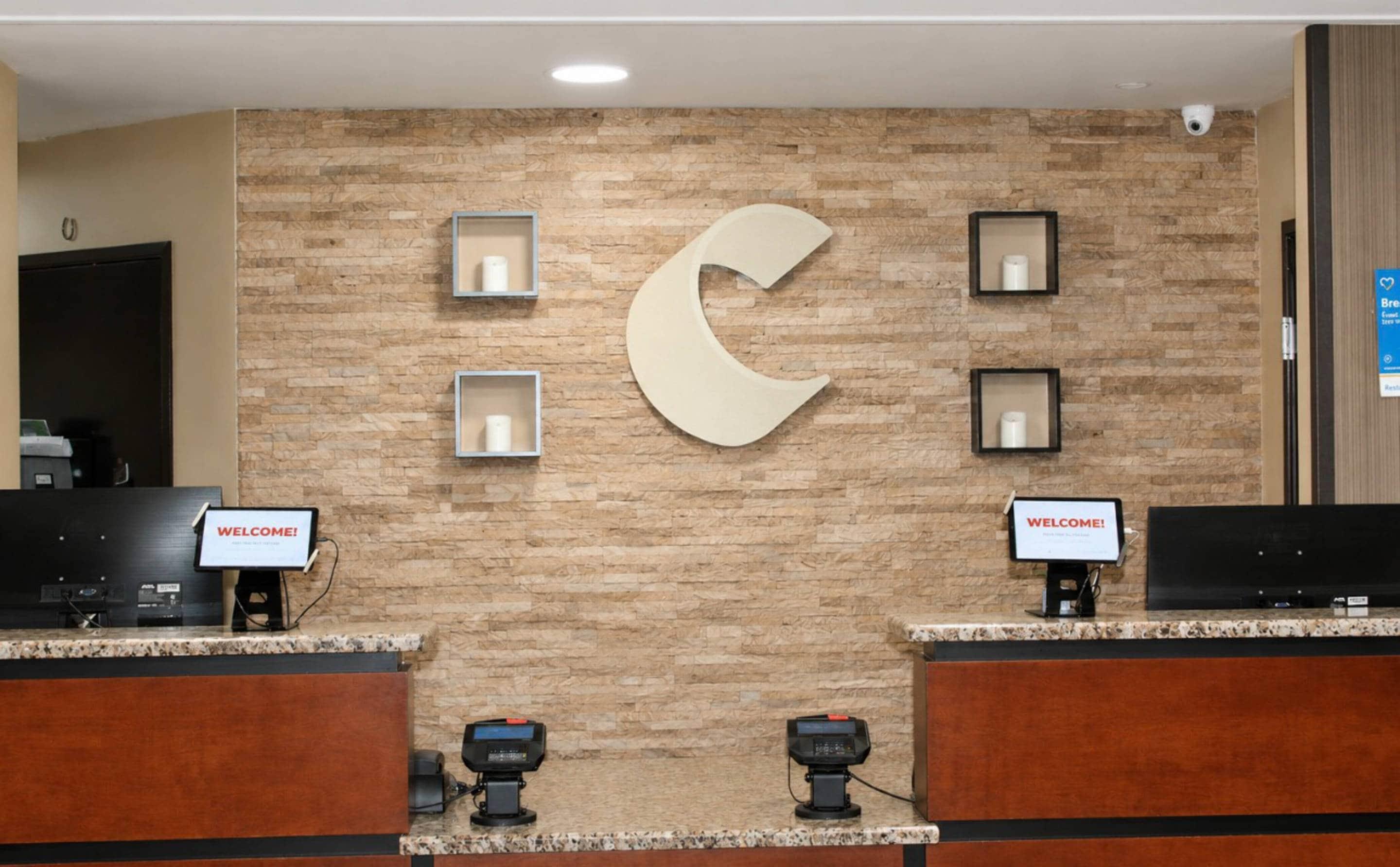 Hotel lobby | Comfort Inn Tupelo Central