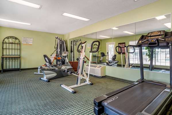 Fitness/ Exercise Room - Econo Lodge Tupelo - I-22, Exit 86