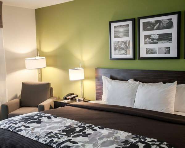  - Sleep Inn & Suites Gulfport - I-10, Exit 34