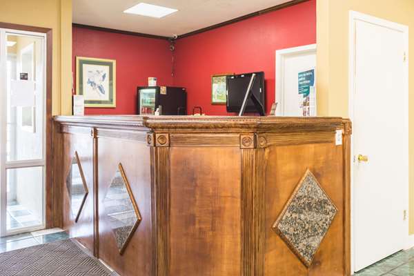  - Rodeway Inn Hazelhurst