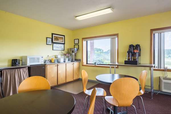 Amenities - Rodeway Inn Sardis